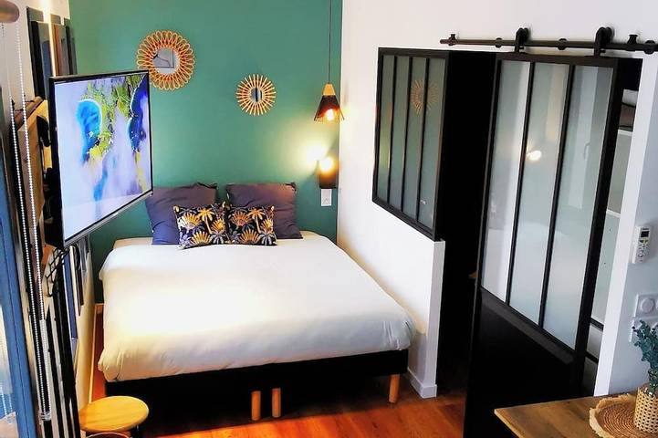 Location de vacances pour 3 personnes, avec Terrasse et Jardin à Andancette