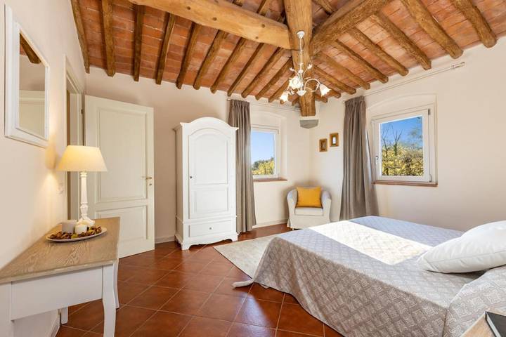 Villa Bonriposo con Piscina Privata, Wi-Fi e Aria Condizionata in Peccioli, Pisa e dintorni