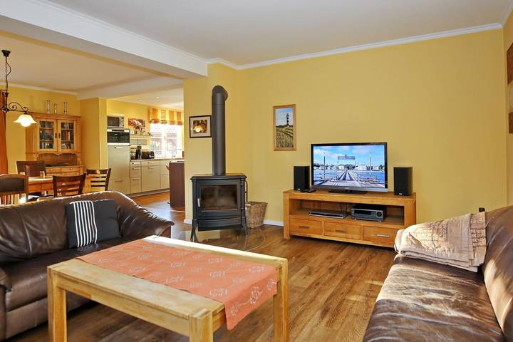 Ferienhaus für 8 Personen, mit Whirlpool und Sauna sowie Garten in Heiligendamm - 4