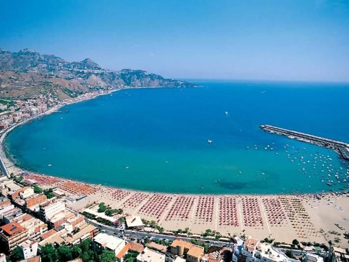Apartamento entero, 3 estancias 4 Personas in Schisò, Giardini-Naxos