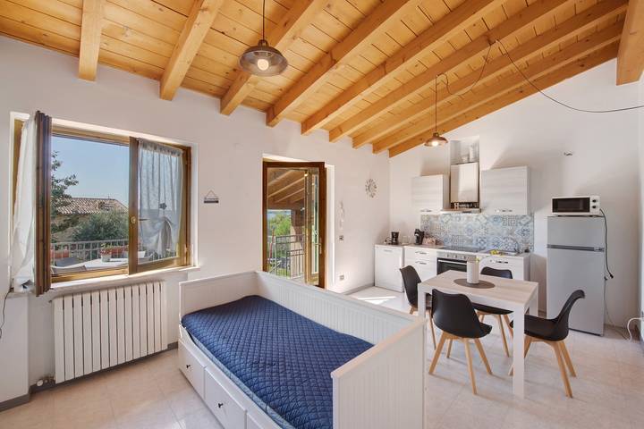 Ferienhaus für 4 Personen, mit Seeblick am Gardasee - 2