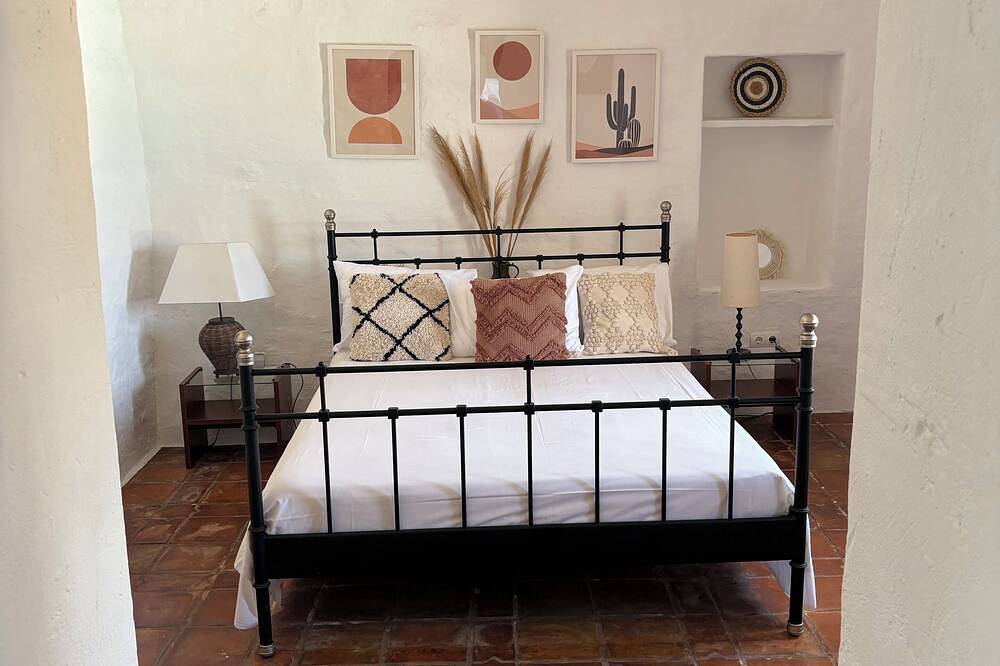 Beautiful private Finca in a great location in Roca Llisa, Santa Eulària des Riu