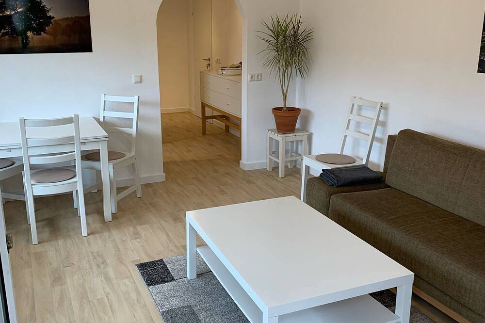 Apartamento entero, Bonito apartamento en el corazón del Taunus y cerca de la ciudad. in Waldems, Distrito de Rheingau-Taunus