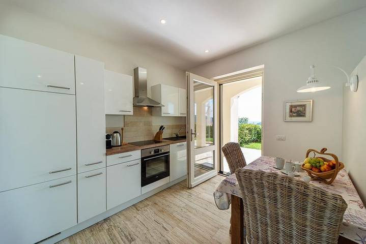 Ferienwohnung für 4 Personen, mit Garten und Meerblick sowie Pool in Lacona - 4