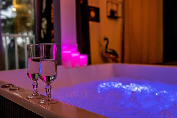 Location de vacances pour 2 personnes, avec balcon et jacuzzi à Chalifert - 3