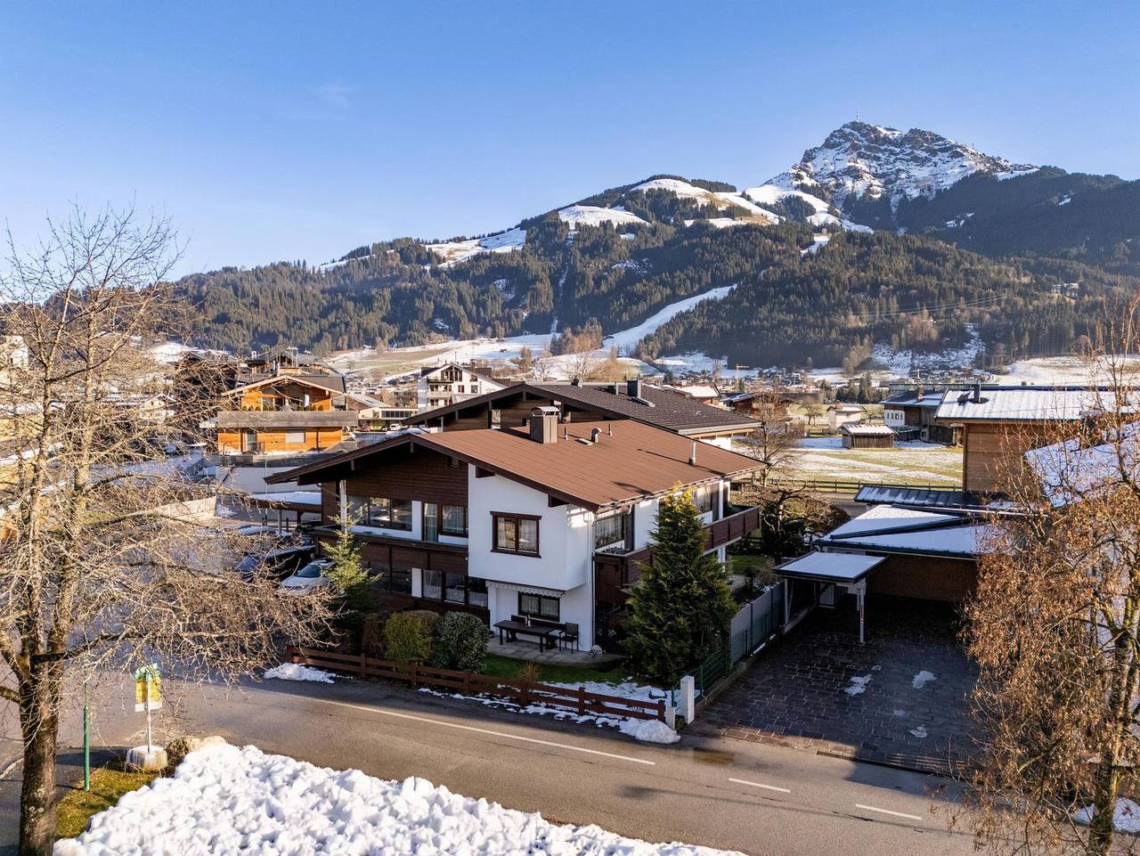 Ganze Ferienwohnung, Haus St. Michael - Apartment "Enzian" 1-2 Personen in Oberndorf in Tirol, Kaisergebirge