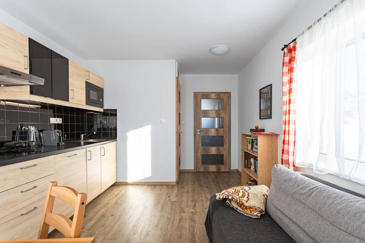 Ganze Wohnung, Two-Bedroom Apartment in Bozi Dar, Keilberg