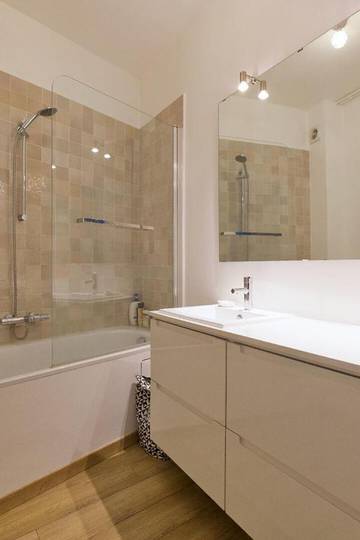 Gîte pour 2 personnes, avec bassin pour enfant ainsi que jardin et jacuzzi, adapté aux familles à Saint-Mandé