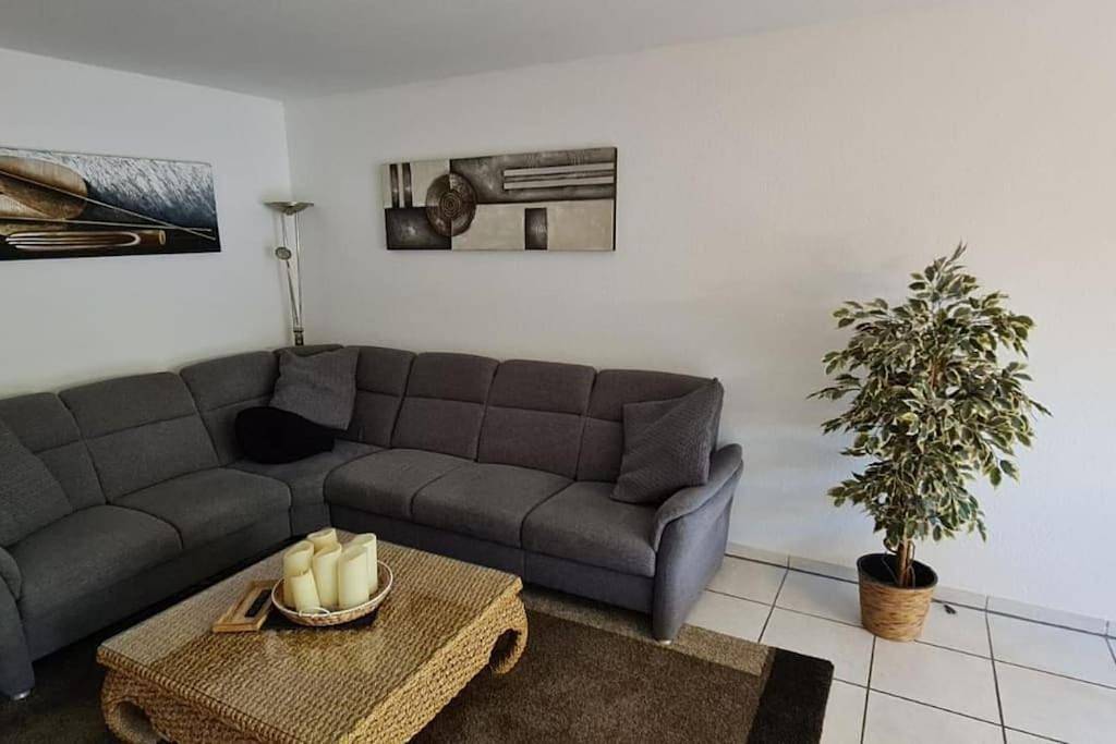Geheel appartement, Two-Bedroom Apartment in Ratingen, Kreis Mettmann