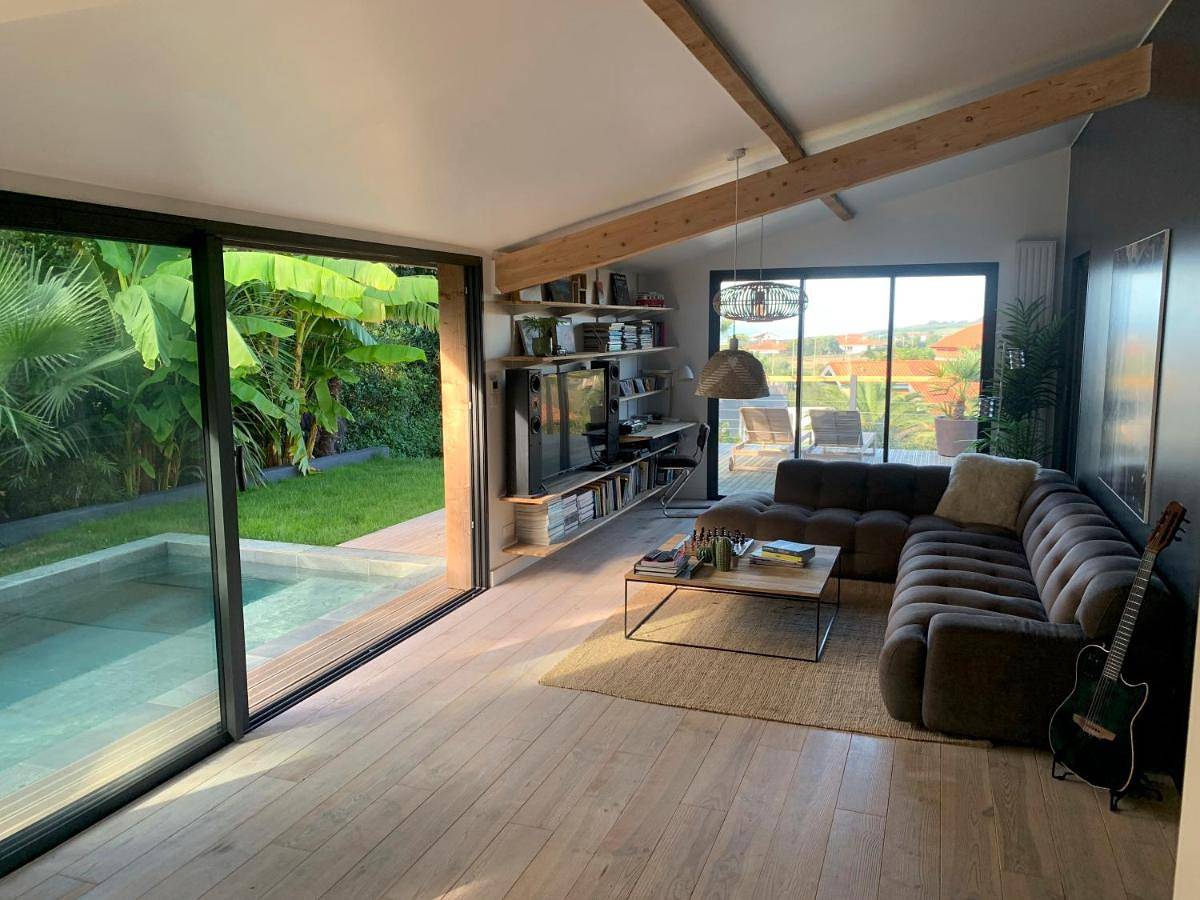Three-Bedroom Villa in Anglet, Région de Bayonne
