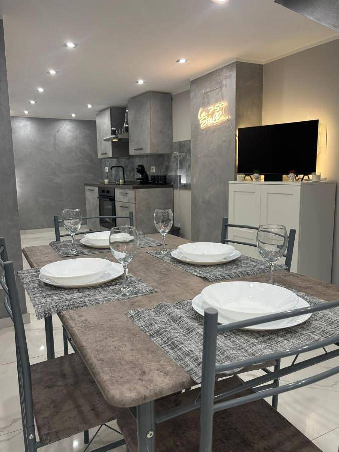 Ferienhaus für 6 Personen, mit Balkon und Ausblick, kinderfreundlich in Catania - 4