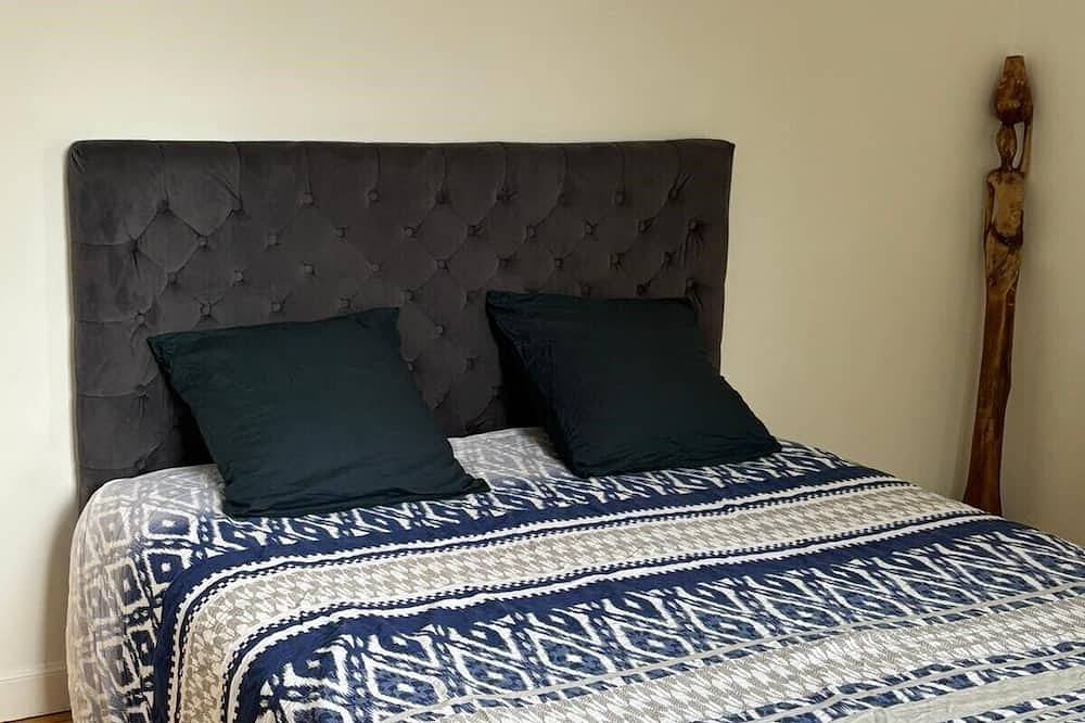 Appartement entier, Appartement 2 Pièces Calme Comme à la Campagne et au Coeur de la Ville! in Asnières-sur-Seine, Hauts-de-Seine