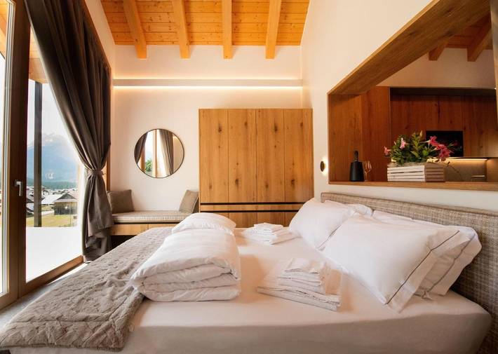 Location de vacances pour 4 personnes, avec jacuzzi ainsi que sauna et jardin à Sappada - 2