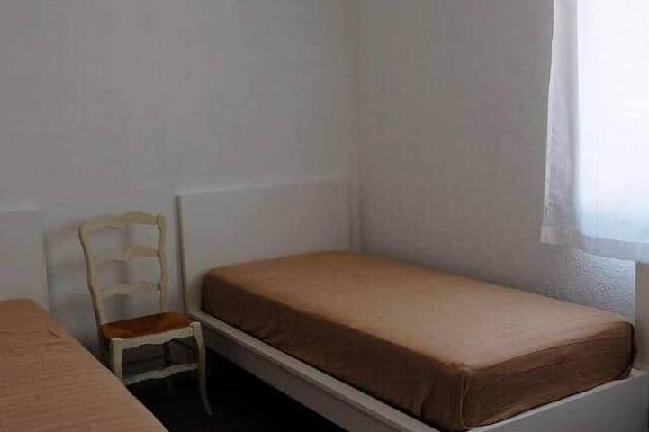 Gîte pour 6 personnes, avec balcon et piscine à Cornillon - 3