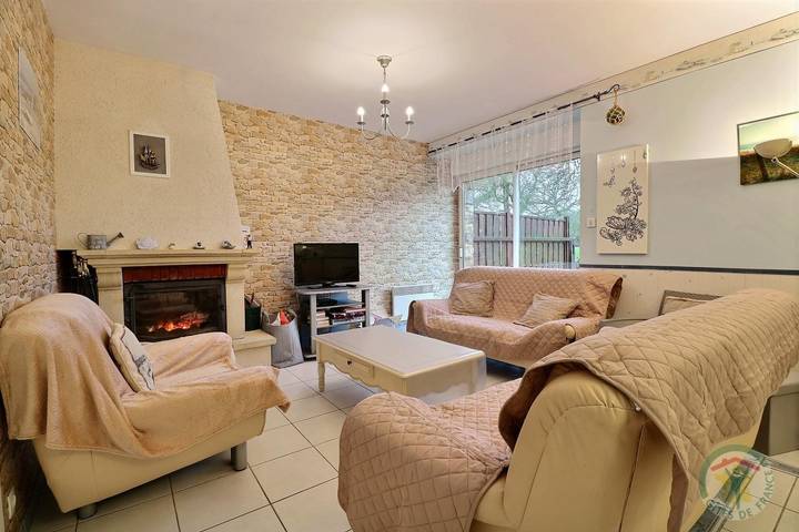 Gîte pour 8 personnes, avec jardin et terrasse à Roz-sur-Couesnon - 4