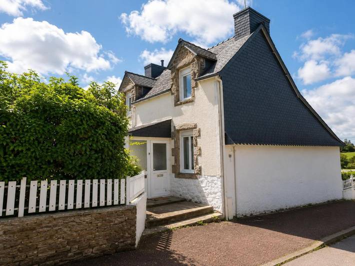 Location de vacances pour 4 personnes, avec Terrasse et Jardin à Leuhan - 2