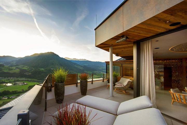 Hotel für 2 Personen, mit Ausblick und Pool sowie Sauna und Garten in Alpendorf