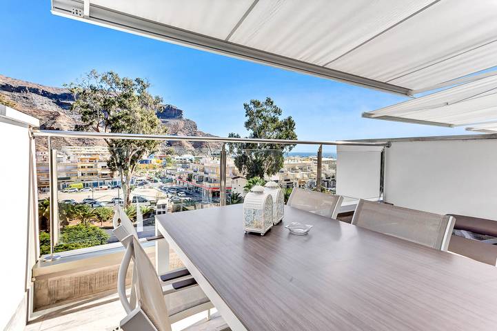 Ferieleilighet for 4 personer, med Balkong og Terrasse i tillegg til Hage i Puerto de Mogán