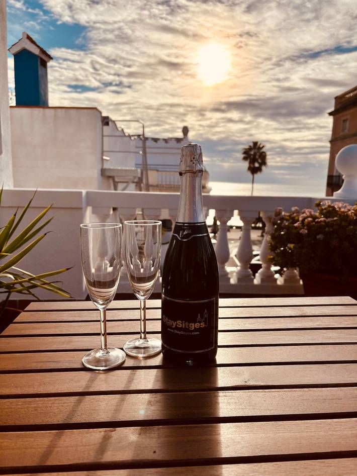 Apartamento entero, Apartamento de vacaciones para 4 personas con terraza in Platja de Sant Sebastià (Sitges), Sitges