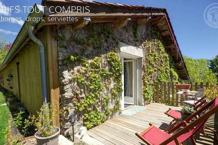 Gîte pour 2 personnes, avec jardin, animaux acceptés dans la Loire