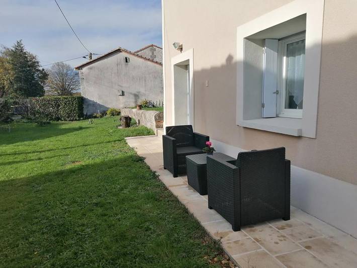 Gîte pour 2 personnes, avec jardin et terrasse à Dignac - 4