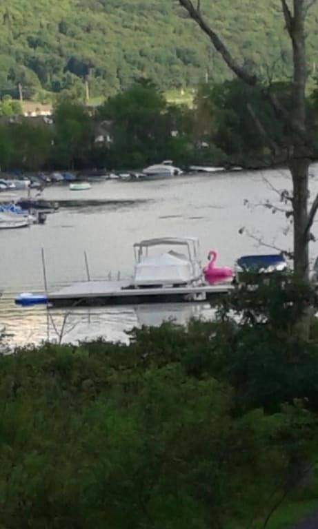 Lakefront Townhome in McHenry, Deep Creek Lake