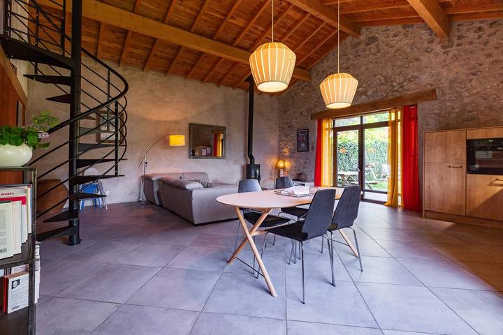 Maison de vacances « La Grange Du Vieux Village » avec vue sur la montagne in Montmaur-en-Diois, Région de Die