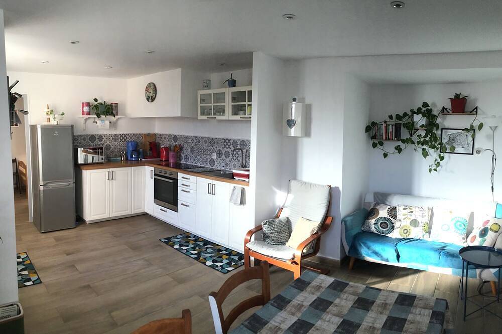 Appartement entier, Entre Mer et Montagnes in Céret, Côte méditerranéenne (France)