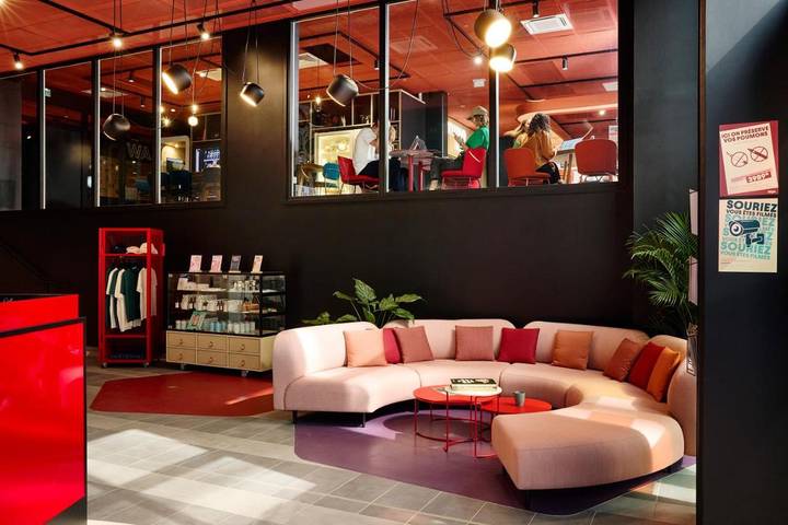 Hôtel pour 2 personnes, avec sauna et piscine, animaux acceptés à Issy-les-Moulineaux - 4