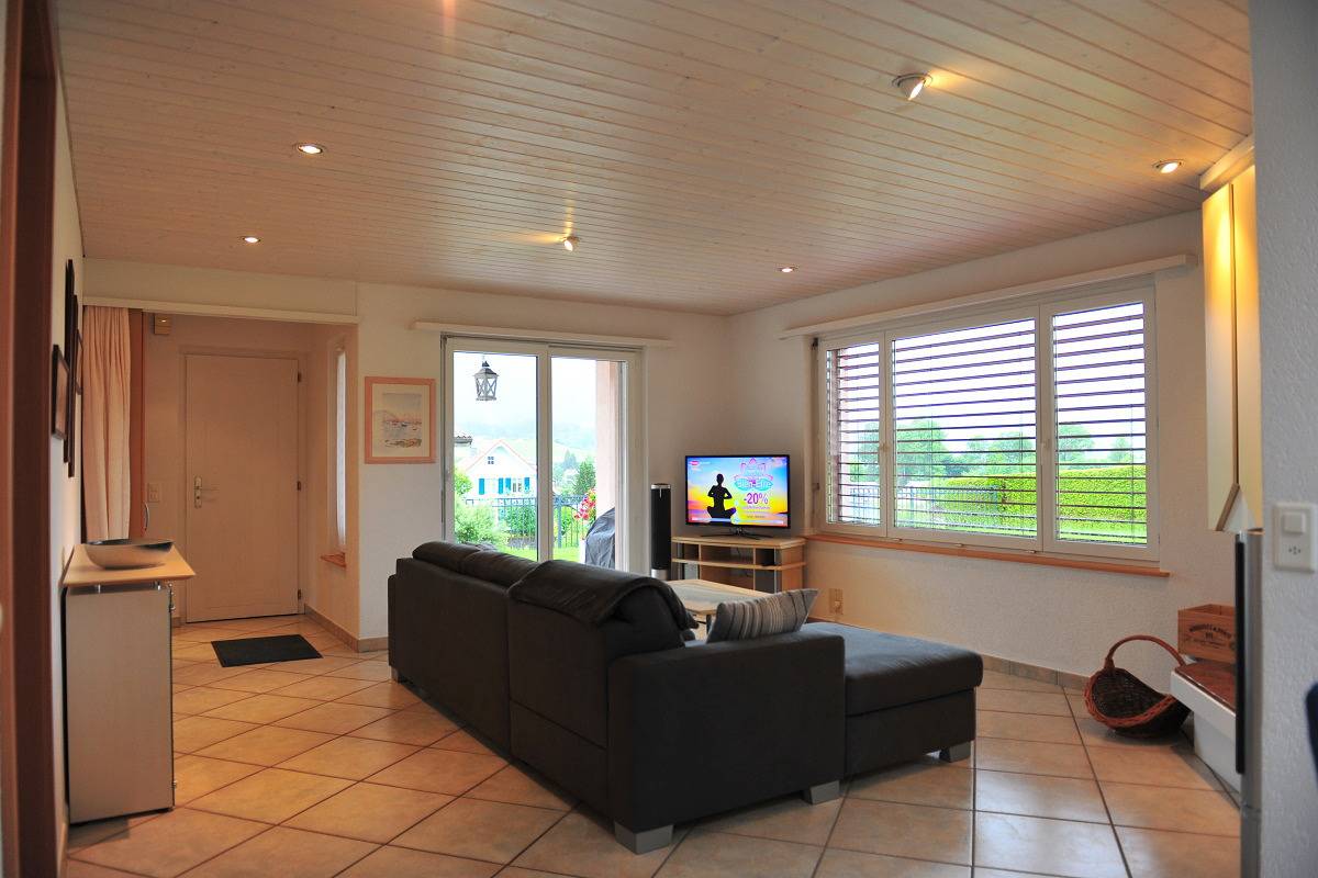 Ganze Ferienwohnung, Appartement Chez Mica - Ferienwohnung in Reconvilier, Drei-Seen-Land