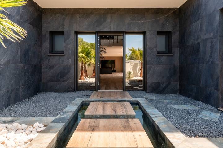 Location de vacances pour 10 personnes, avec jardin et piscine au Grau-d'Agde - 4