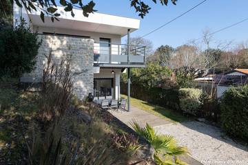 Cottage pour 8 personnes, avec balcon et jardin dans Plage Naturiste Saint-Georges de Didonne