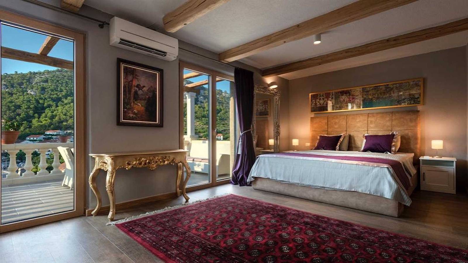Palazzo Hvar - elegante villa voor maximaal 14 met uitzicht op de oude binnenstad van Hvar in Hvar Stad, Hvar