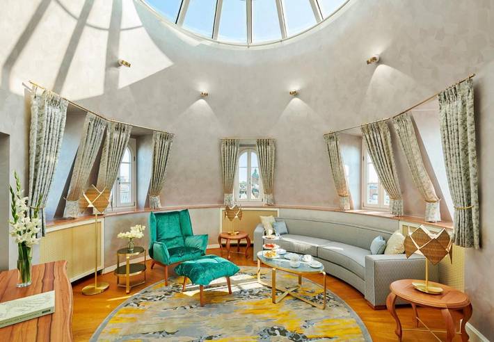 Hotel für 4 Personen, mit Sauna und Pool sowie Terrasse in München - 3