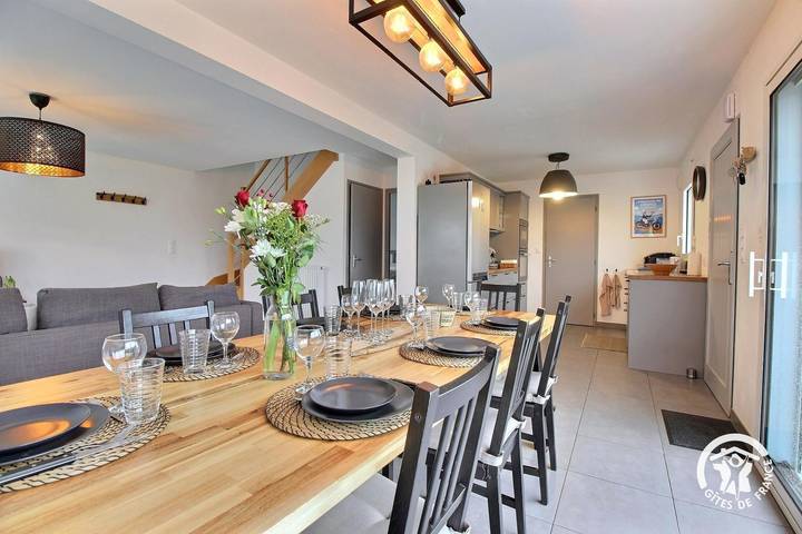 Gîte pour 8 personnes, avec jardin à Plouharnel