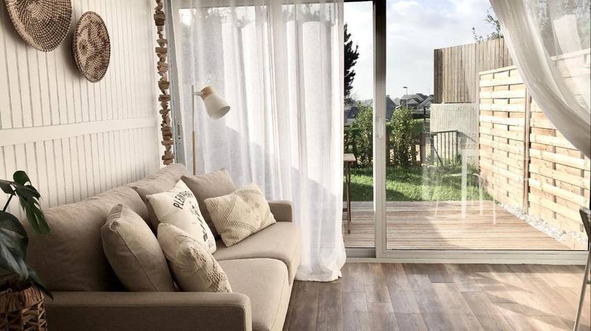 Appartement de vacances pour 3 personnes, avec jardin et piscine