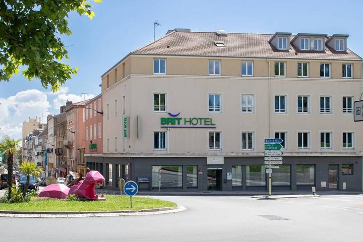 Hôtel pour 4 personnes, animaux acceptés