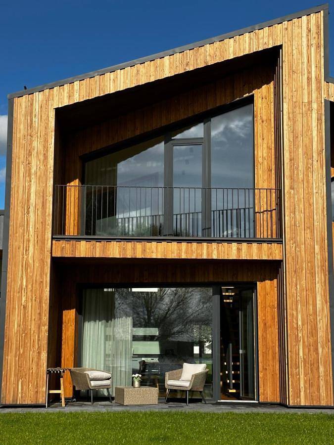 Apartamento para 6 personas, con jardín y vistas además de piscina y sauna en Letonia