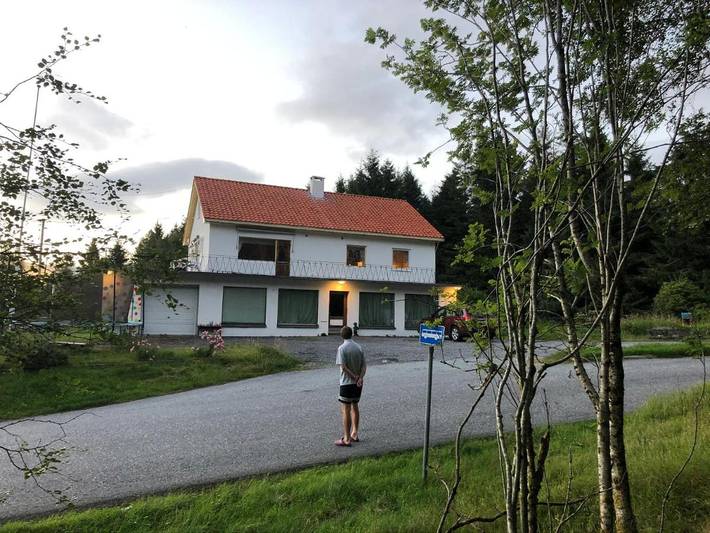 Ferienwohnung für 13 Personen, mit Balkon und Terrasse sowie Garten und Ausblick in Selje - 2
