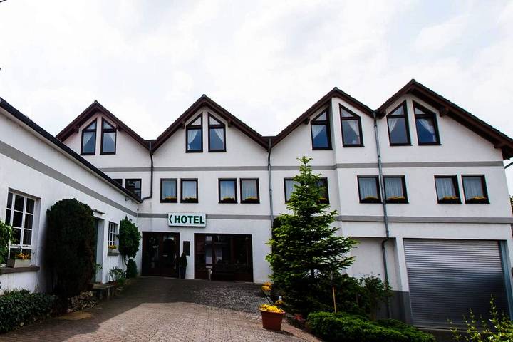 Hôtel pour 2 personnes, avec Terrasse ainsi que Jardin et Vue