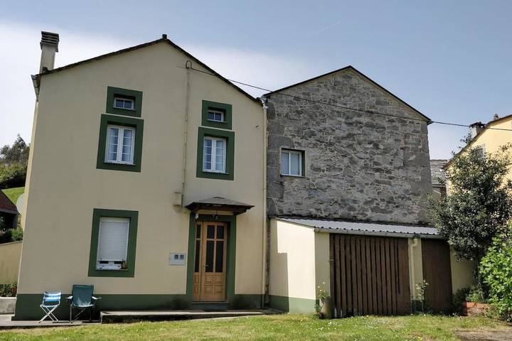 Casa rural para 9 personas, con Balcón y Terraza además de Jardín y Vistas en Provincia de Lugo - 3