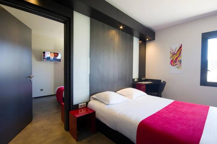 Hôtel pour 2 personnes, avec jardin à Eysines - 2