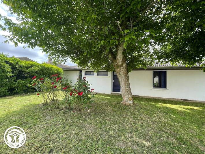 Gîte pour 2 personnes, avec terrasse à Saint-Michel-en-l'Herm - 2