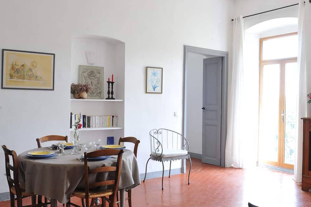 Appartement entier, Appartement dans une maison de maître au cap corse in Ersa, Cap Corse