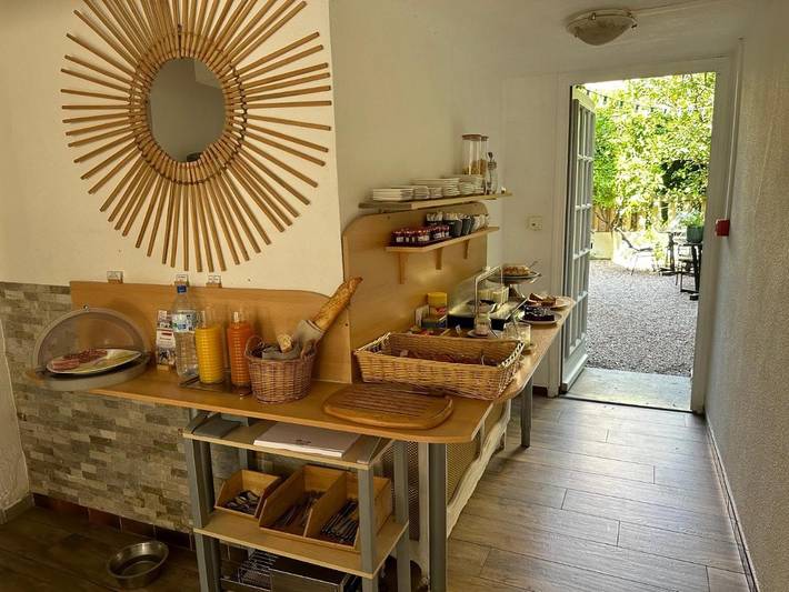 Hôtel pour 2 personnes, avec jardin dans Plage De La Croisette Sainte Maxime - 3