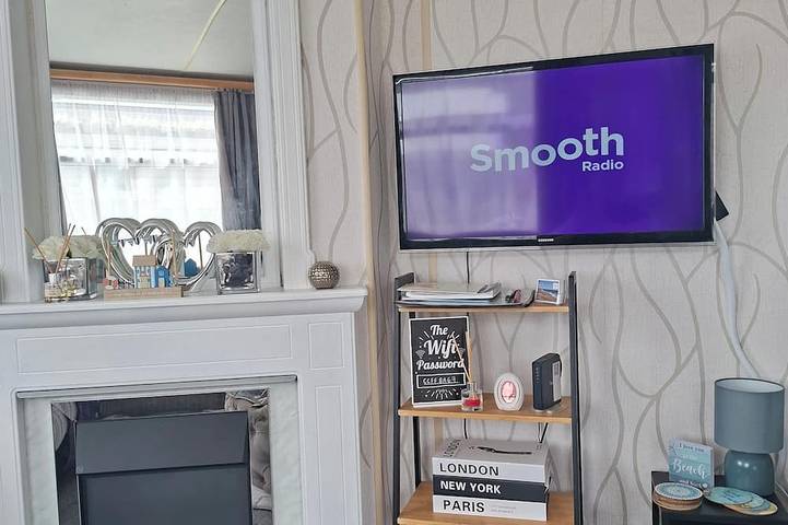 Chalet for 8 people, with Balcony in Chapel St. Leonards