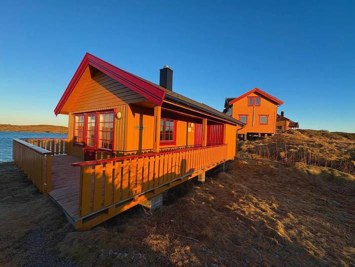Chalet für 10 Personen, mit Ausblick und Garten sowie Seeblick - 1