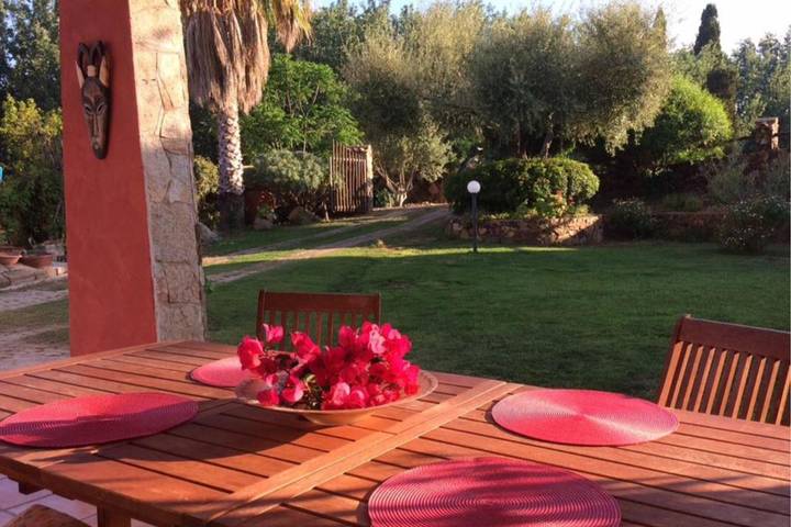 Ferienhaus für 8 Personen, mit Garten und Terrasse in Chia - 2