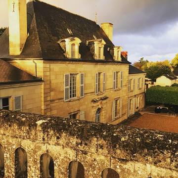 Chambre d’hôte pour 2 personnes, avec jardin et piscine ainsi que jacuzzi et sauna à Le Coudray-Macouard