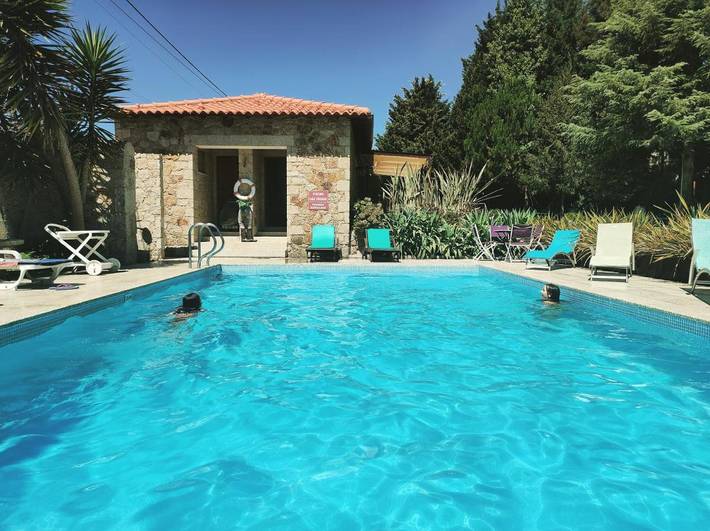 Maison de campagne pour 14 personnes, avec piscine et jardin dans Amares - 2